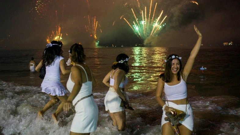 Rio de Janeiro cancela tradicional festa de Réveillon