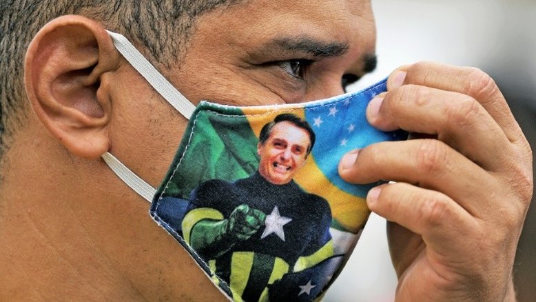 Apoiadores de Bolsonaro elogiam sua gestão da pandemia