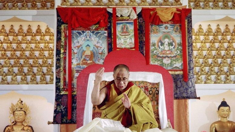 Para seus 85 anos, Dalai Lama lança primeiro disco entre mantras, ensinamentos e música