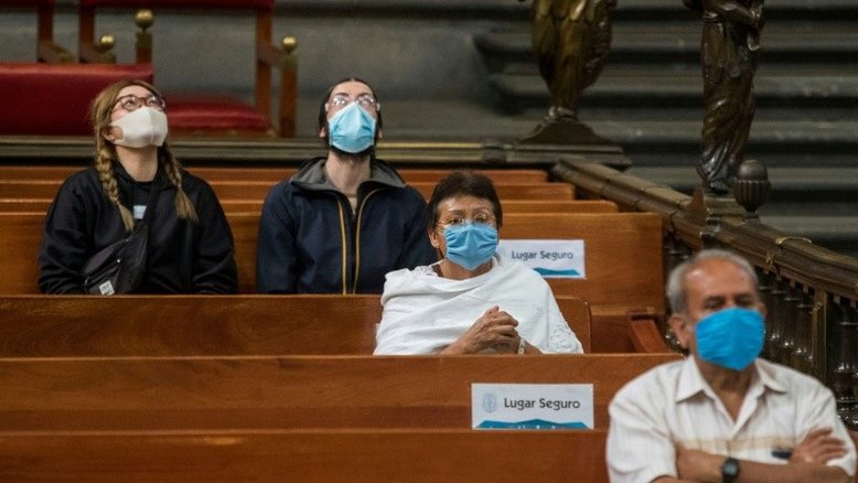 Igrejas católicas reabrem na Cidade do México com medidas sanitárias