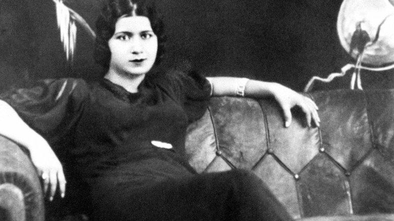 Ideia de renomear rua em Israel com o nome de diva egípcia gera polêmica