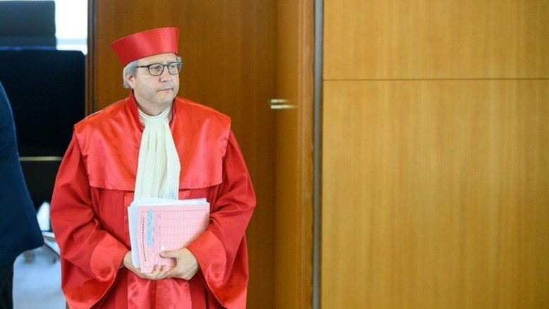 Parlamento alemão apoia programas de compra de dívidas do BCE