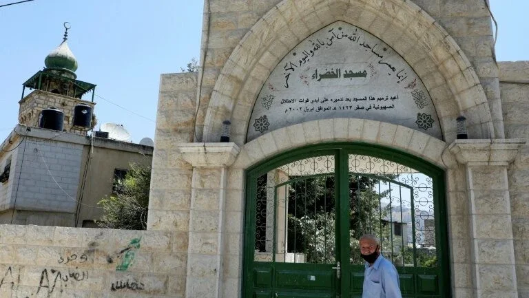 Autoridade Palestina impõe toque de recolher noturno e de fim de semana por COVID-19