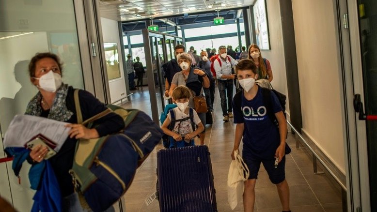 Câmara aprova MP que permite reembolso de passagem aérea em até um ano