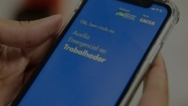 Governo estuda 'imposto temporário' para bancar novo auxílio emergencial