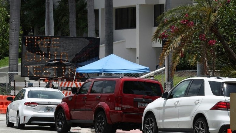 Flórida tem 15.000 casos de COVID-19 em um dia, recorde para um estado americano