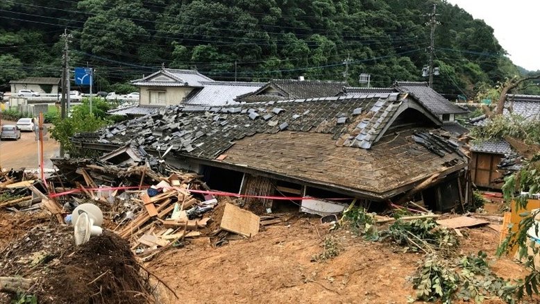 Japão intensifica operações de resgate após inundações que mataram mais de 30