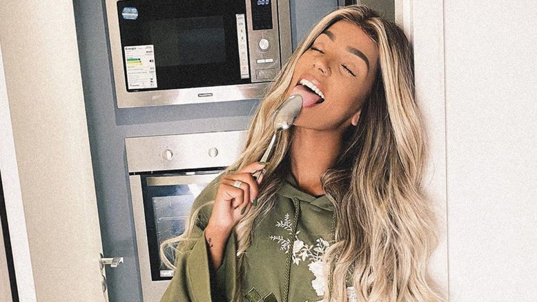 Ludmilla se declara para Brunna: “Amo você de moletom”