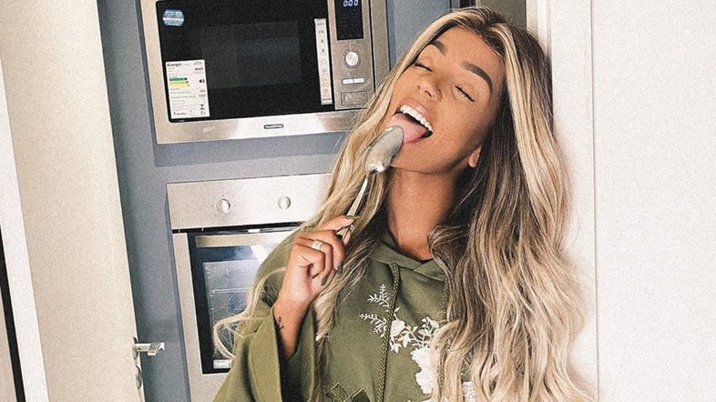 Ludmilla se declara para Brunna: “Amo você de moletom”