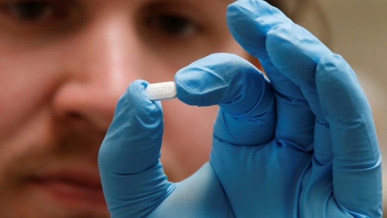 Comprimido que promete eliminar o câncer começa a ser testado em humanos