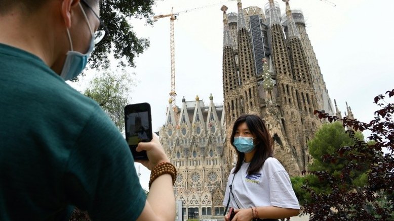 Espanha ordena o confinamento de 200.000 pessoas na Catalunha