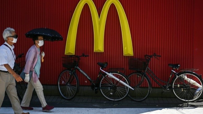 Lucro do McDonald's afunda 68% no 2o trimestre por pandemia