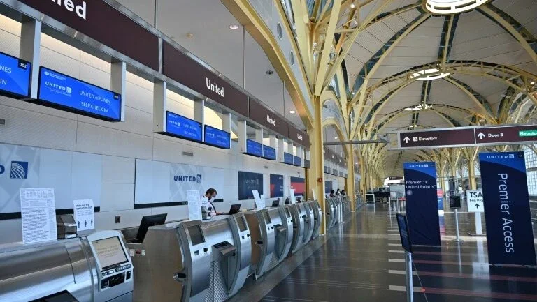 United Airlines perdeu US$ 1,6 bi no trimestre "mais difícil" de sua história