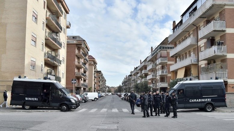 Polícia italiana prende 75 pessoas em operação contra a máfia na Itália e Suíça
