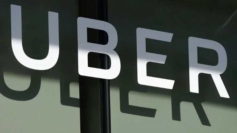 Uber lança entrega de supermercado na América Latina e Canadá