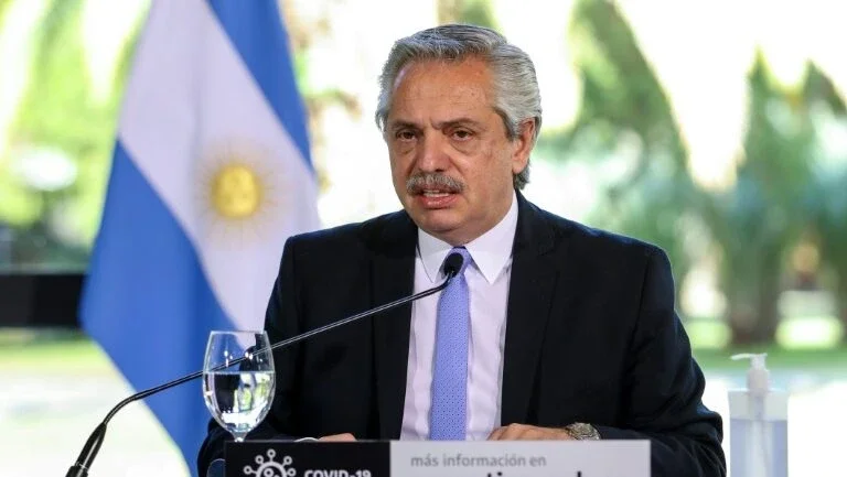 Fernández pede compreensão a credores e reitera que oferta argentina é a última