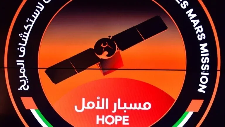 Lançamento histórico de sonda árabe com destino à Marte adiado por condições meteorológicas