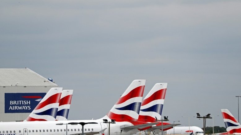 Pilotos da British Airways aceitam corte salarial para limitar demissões