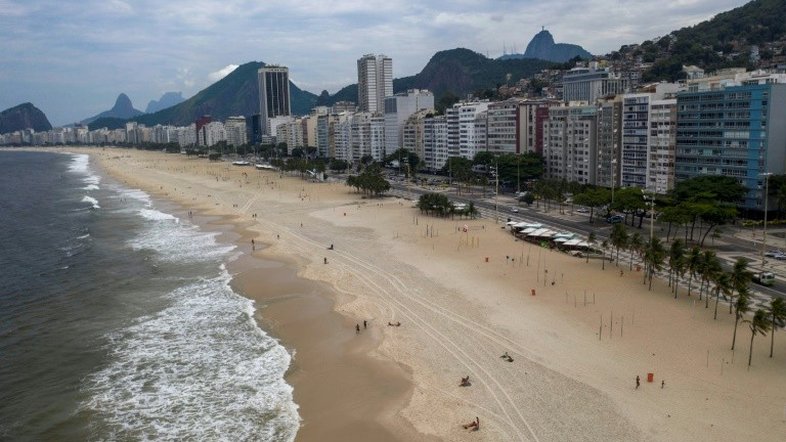 Banhistas terão que reservar espaço nas praias do Rio por app