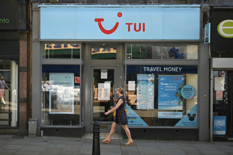 Grupo turístico TUI registra prejuízo líquido trimestral de € 1,42 bilhão