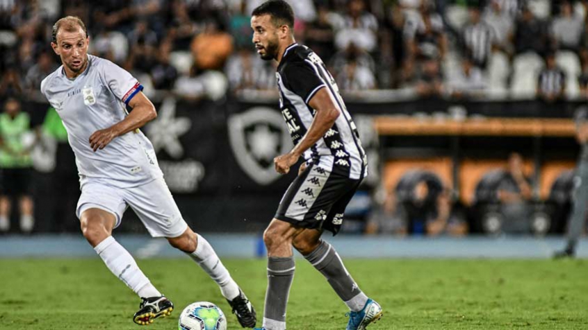 Paraná x Botafogo: prováveis times, onde ver, desfalques e palpites
