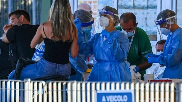 Cresce o medo de uma segunda onda da pandemia no mundo