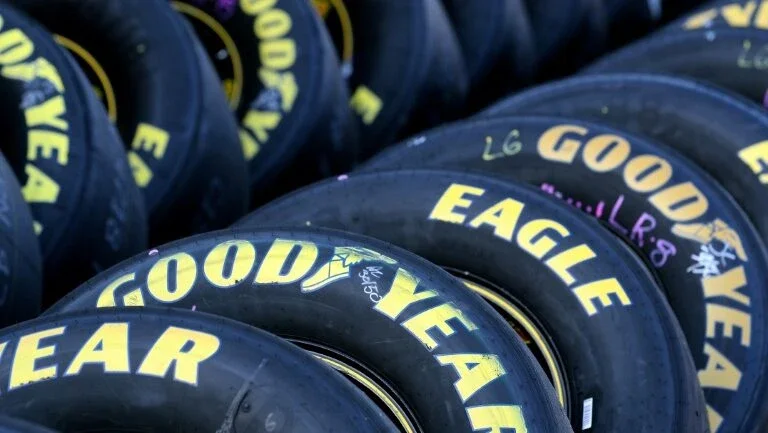 Trump pede boicote a pneus Goodyear por vetar lemas políticos