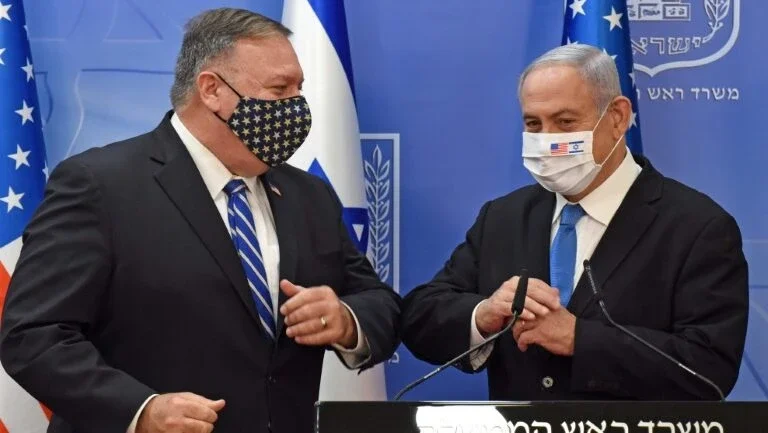 Mike Pompeo 