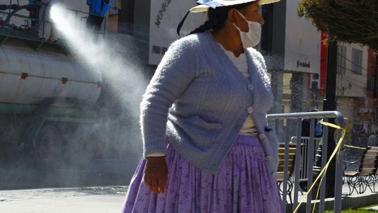 Pandemia enluta a América Latina e ameaça apagar uma década de avanços