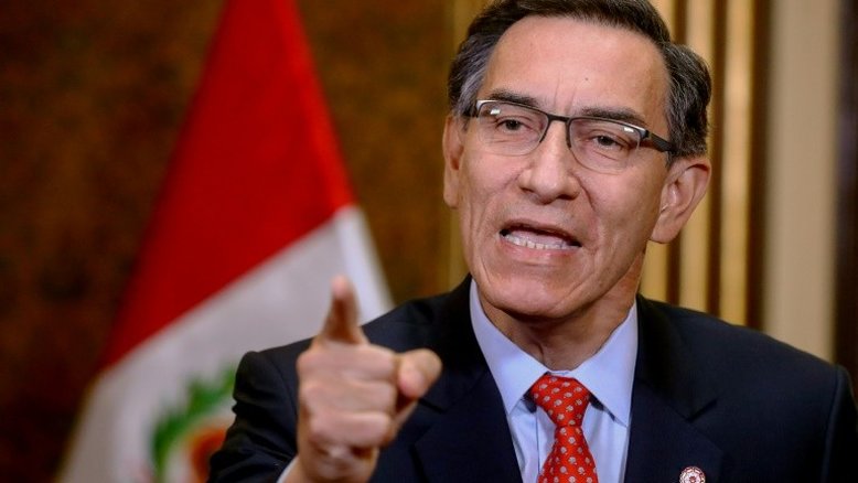 Presidente do Peru nomeia general como chefe de gabinete em meio a crise política