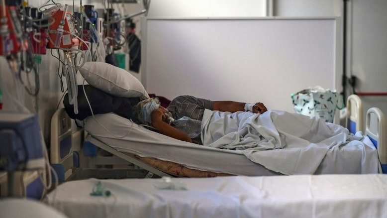 Total de mortos por Covid-19 no mundo passa de 838 mil