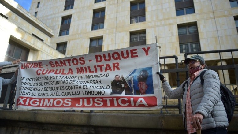 A prisão de Uribe e seu efeito dominó afetam presidente da Colômbia