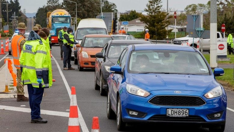 Nova Zelândia prolonga por 12 dias o confinamento de Auckland