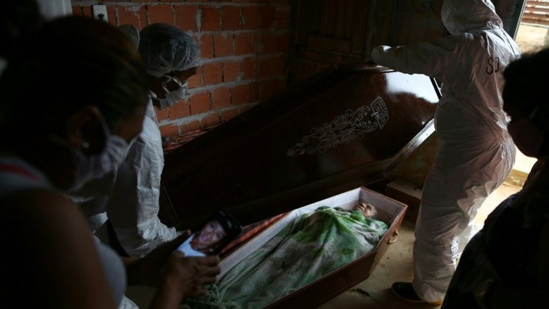 Brasil pode chegar a 200.000 mortos por Covid-19 em outubro, diz especialista