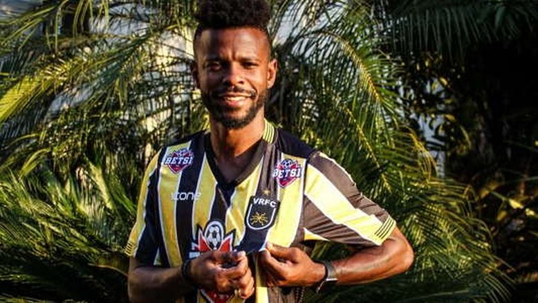 Atualmente no Volta Redonda, ex-Flamengo Erick Flores é preso por não pagar pensão alimentícia