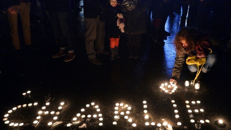 Cúmplices do atentado contra o Charlie Hebdo enfrentam a justiça na França