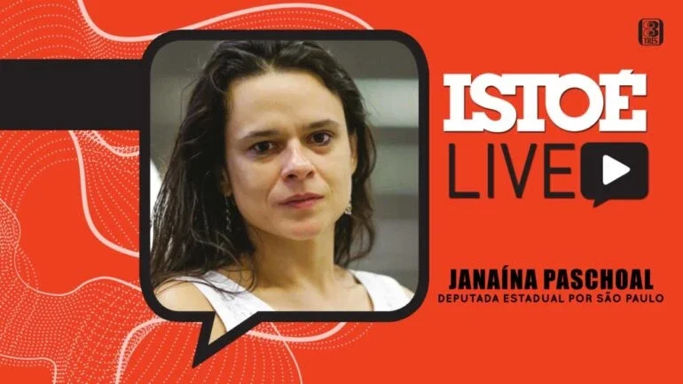 “Bolsonaro tem mostrado uma postura adolescente frente à pandemia”, diz Janaína Paschoal em live da IstoÉ