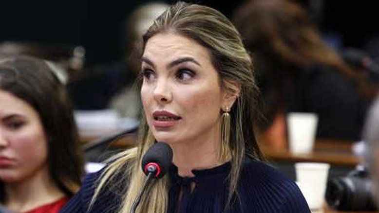 Autora de projeto sobre ozonioterapia, deputada Paula Belmonte é diagnosticada com coronavírus