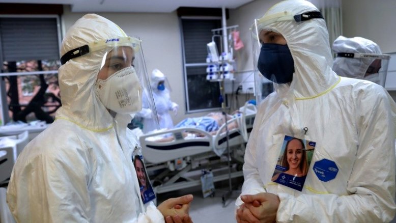 Covid-19: Brasil acumula 4,4 milhões de casos e 134,9 mil mortes
