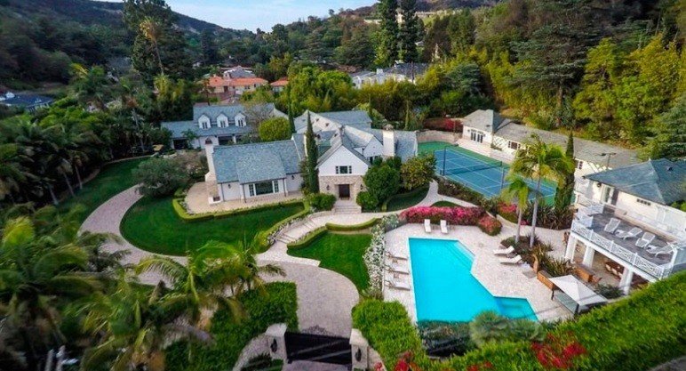 Madonna aluga mansão luxuosa com aluguel de R$ 632 mil por mês; veja fotos