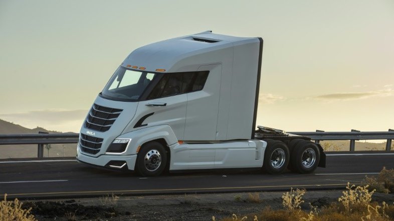 Fundador da empresa de caminhões elétricos Nikola renuncia após denúncias de fraude