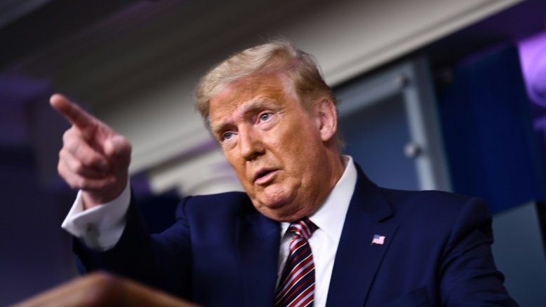 Revelações sobre impostos de Trump acirram preparação para debate com Biden