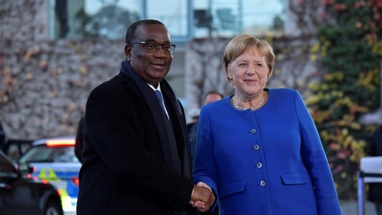 Primeiro-ministro e governo de Togo renunciam