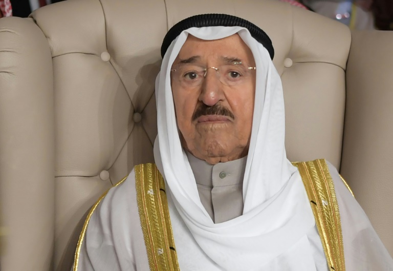Qual a diferença entre sultão, emir, xeique e xá?