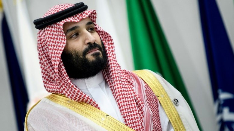 Bolsonaro convida polêmico príncipe saudita para visita em março