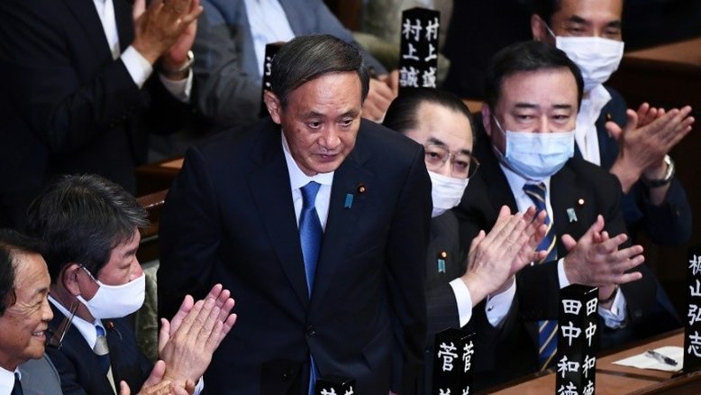 Em 1o contato, Trump e premiê japonês defendem livre-comércio no Indo-Pacífico