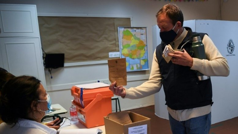 Esquerda vence a disputa pelo governo de Montevidéu
