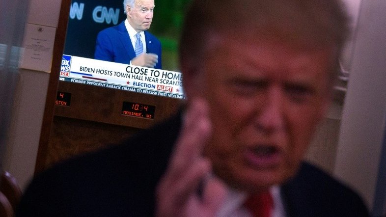 Trump pede que Biden faça um teste de drogas antes ou depois do debate de terça-feira