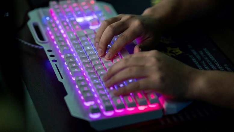 China e Irã rejeitam denúncia da Microsoft sobre ciberataques nos EUA