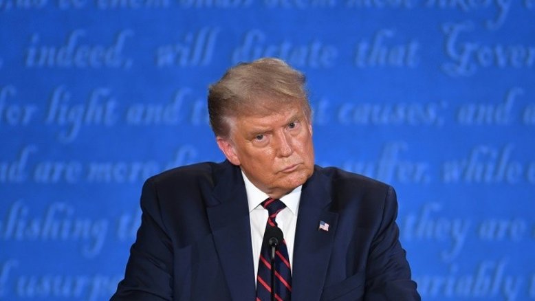 Trump se nega a condenar supremacistas brancos e cita milícia de extrema-direita